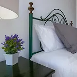 Casa Do Meio Cared For Santa Cruz (Oeste)