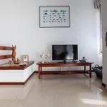 Casa Do Meio Cared For