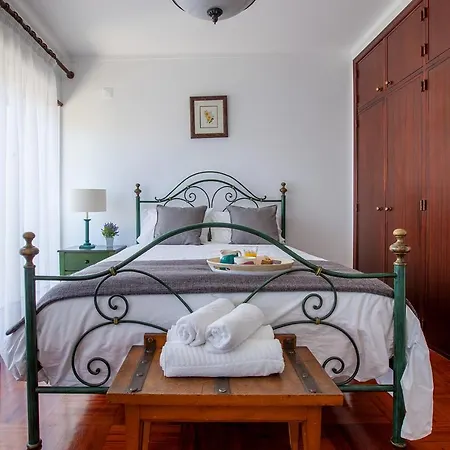 Casa Do Meio Cared For